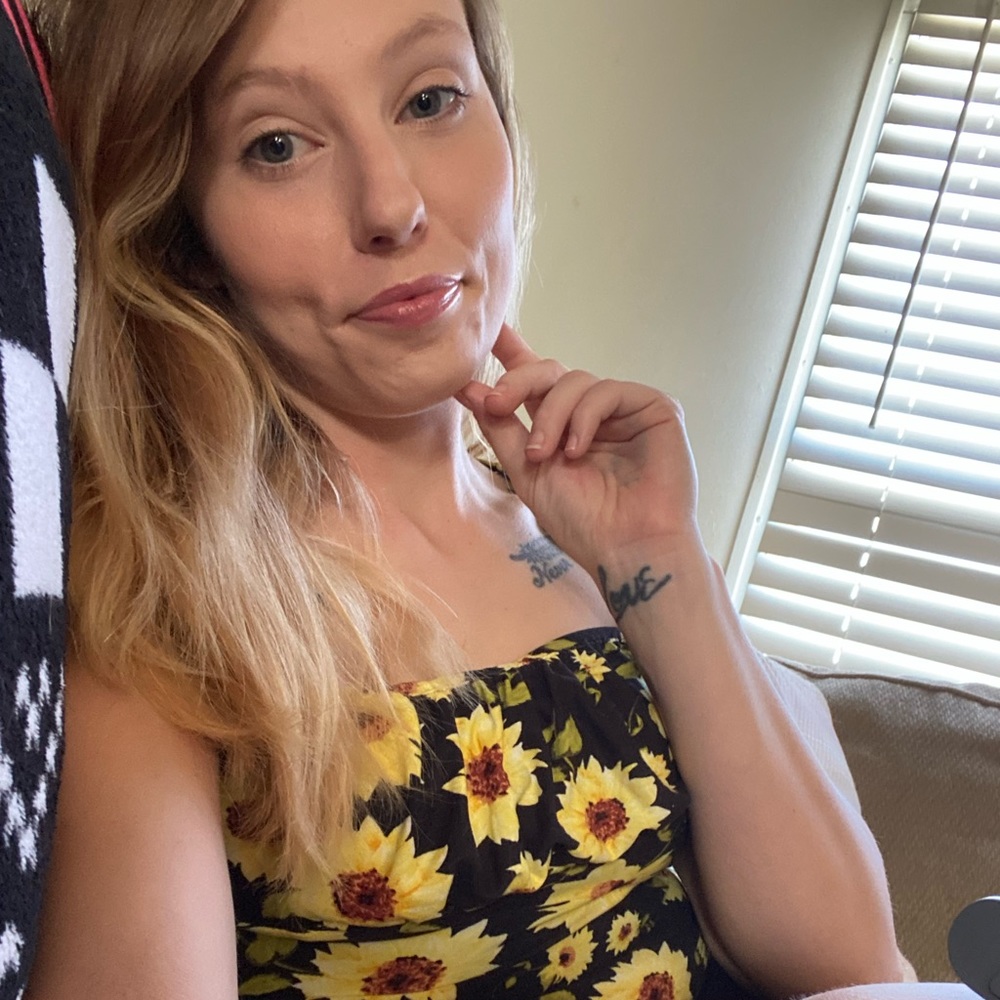 Meet your Posher, Cherish